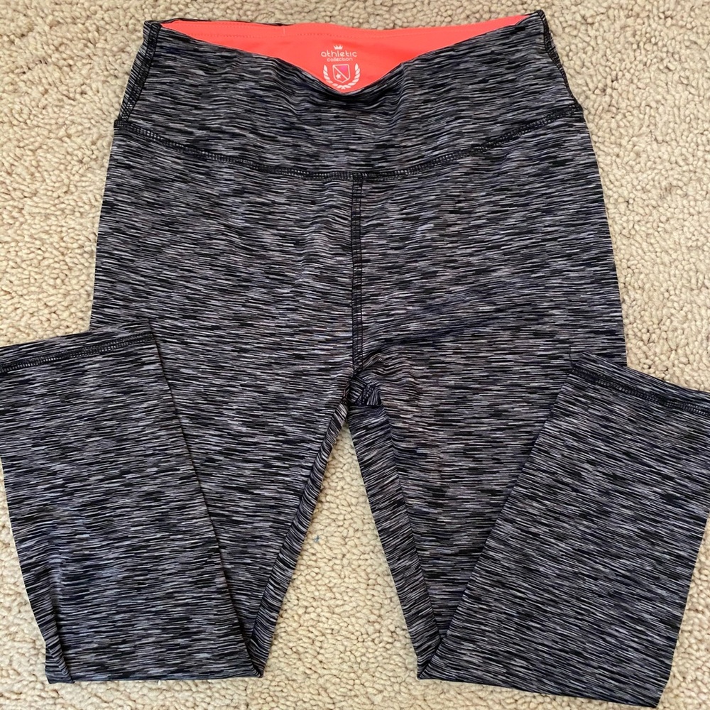 26 International Athletic Capri Active Wear Sz Sm